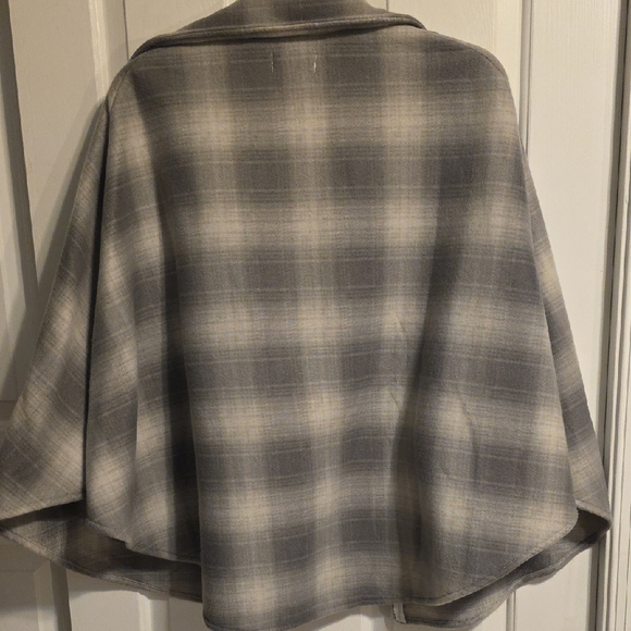 Moda Gray Textured Jacket - Picture 9 of 9